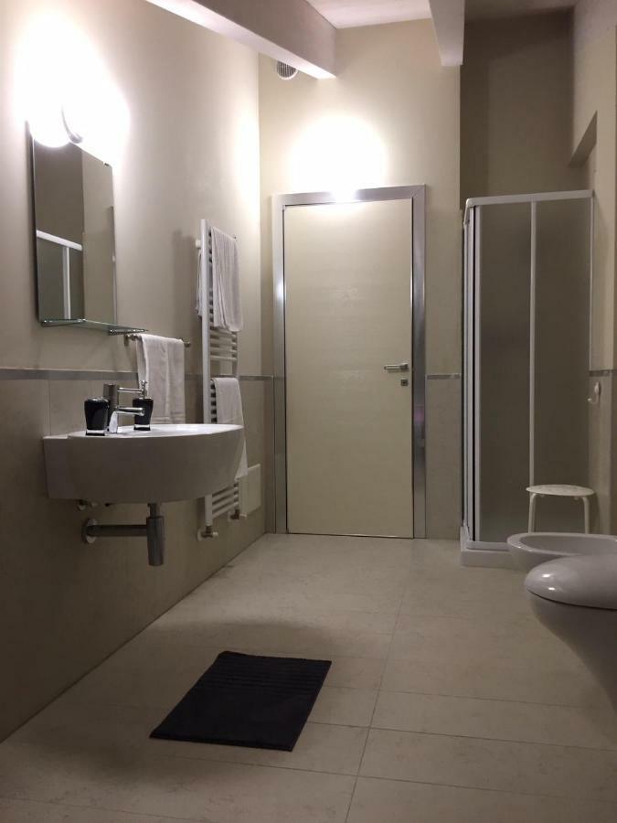 Residenza Virgiliana Suite Con Terrazza-Centro Storico Mantova Eksteriør bilde