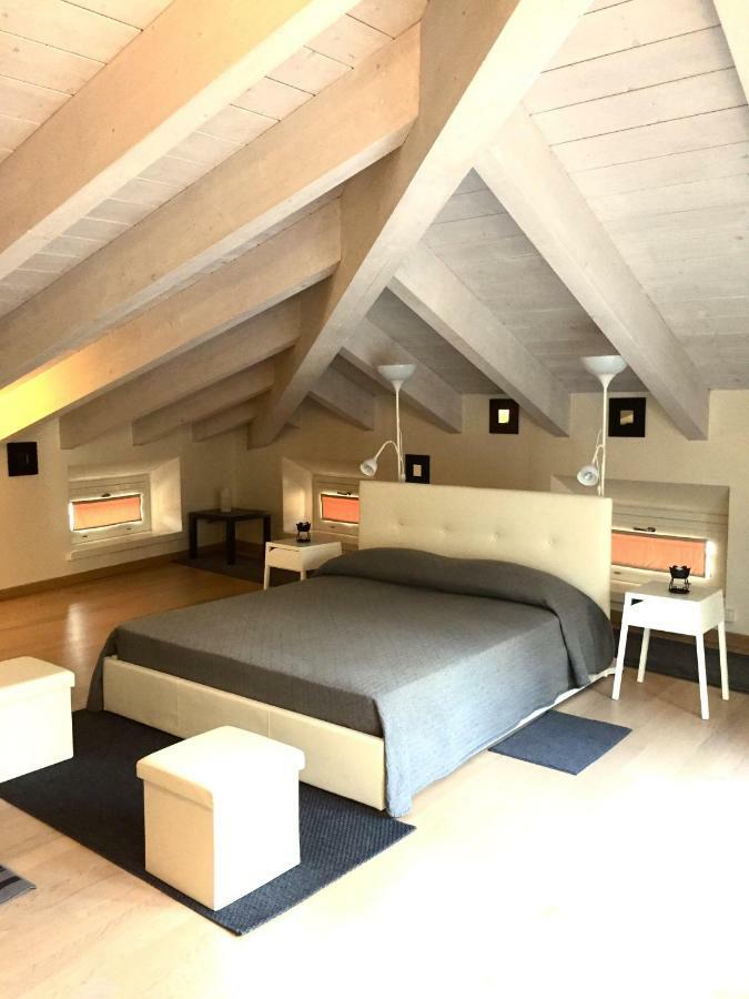 Residenza Virgiliana Suite Con Terrazza-Centro Storico Mantova Eksteriør bilde